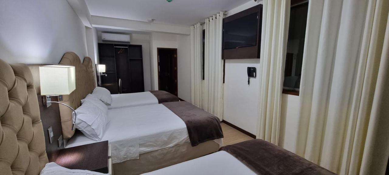 Hotel Imperio Real Trujillo Bagian luar foto